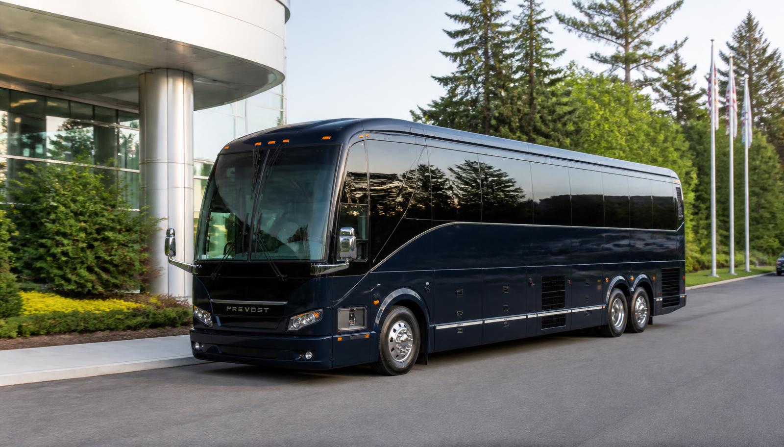 Executive Coach — 30–40 passengers
